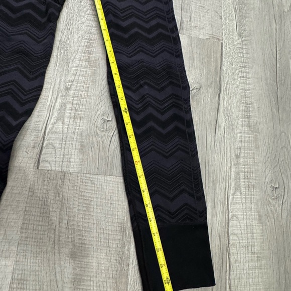 Lululemon Women's Legging Gray Black Chevron Ribbed Compression Stretch - Picture 5 of 11